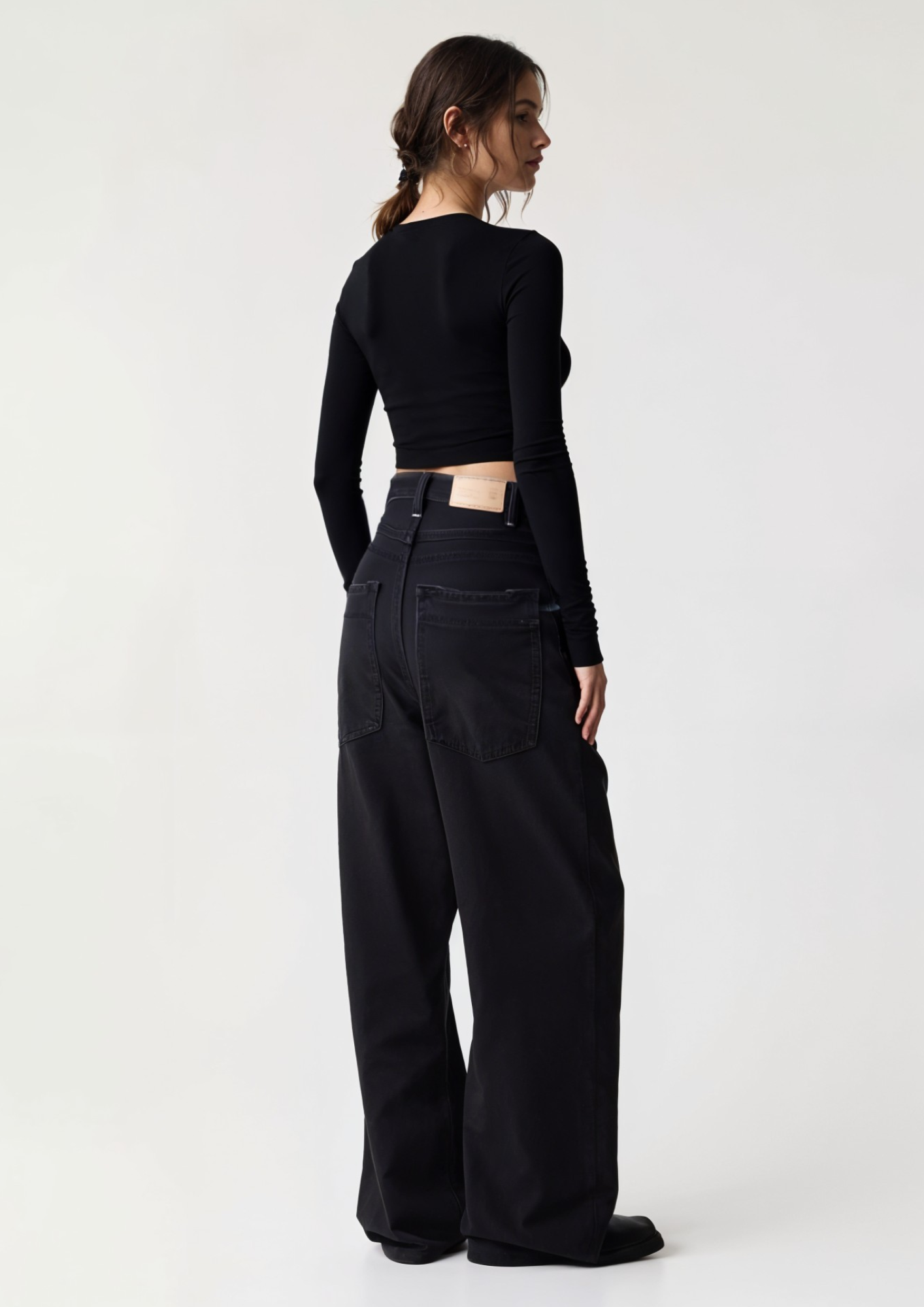 Remi Top in black
