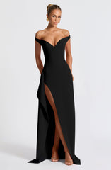 Khalesia Black Maxi Dress
