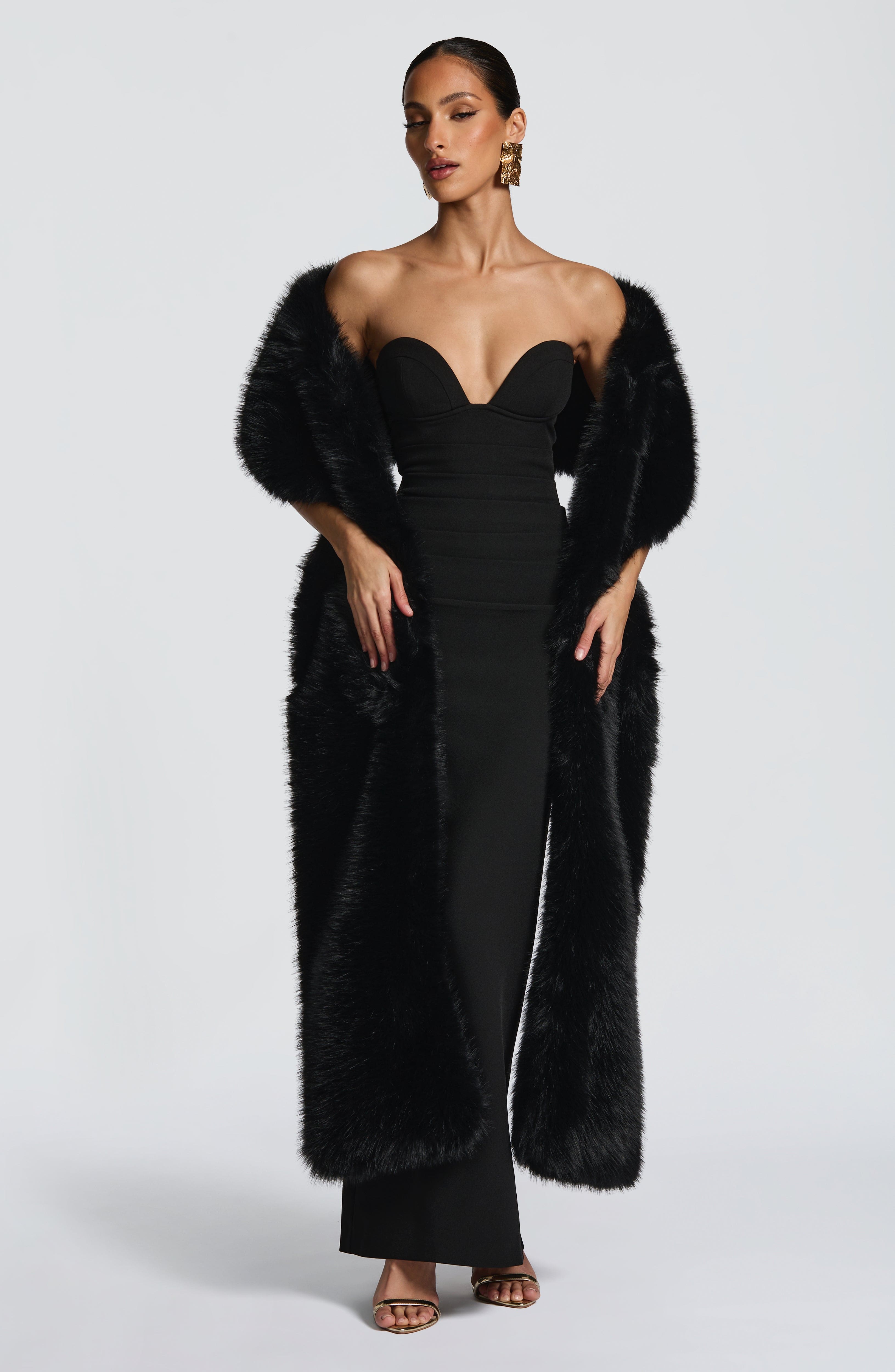 Lindsey Black Maxi Dress