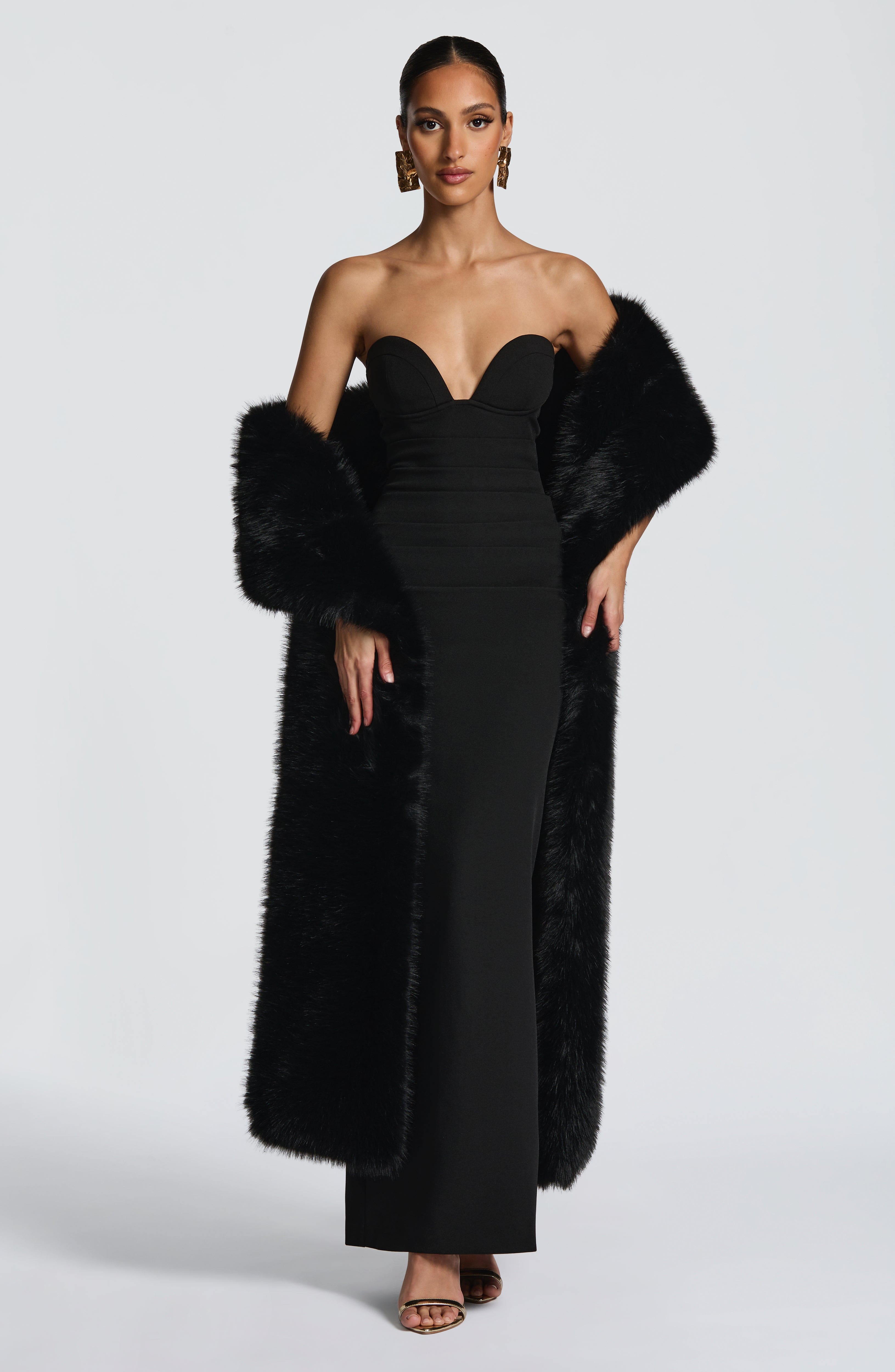 Lindsey Black Maxi Dress